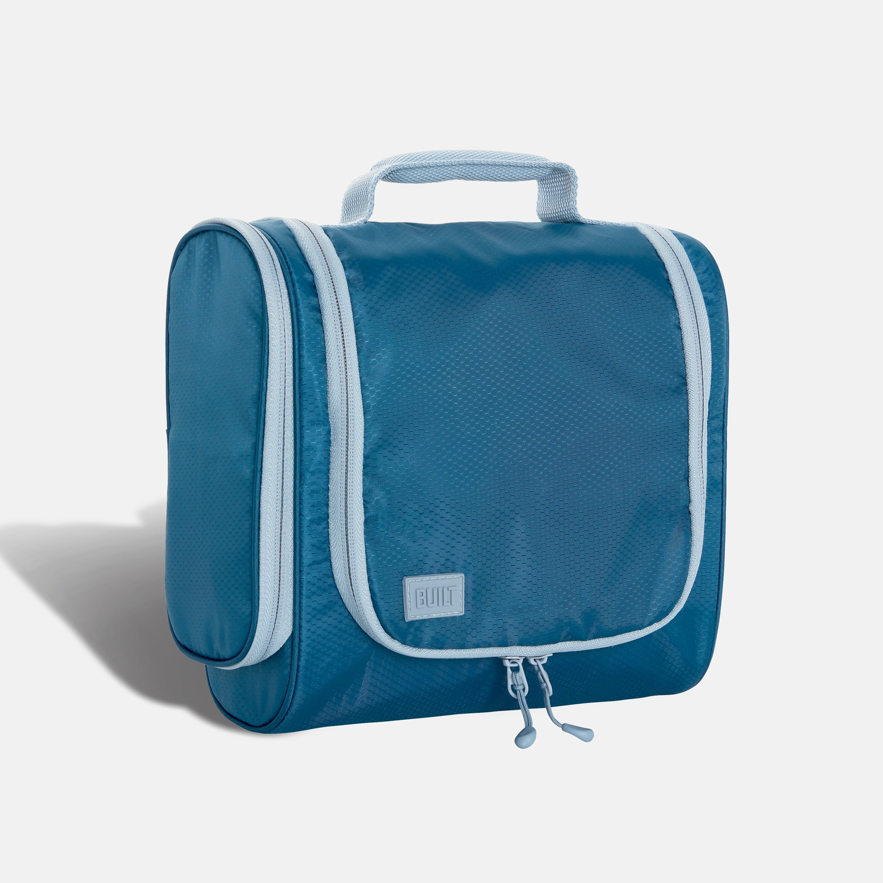 Toiletry Hanging Kit Built NY Costco