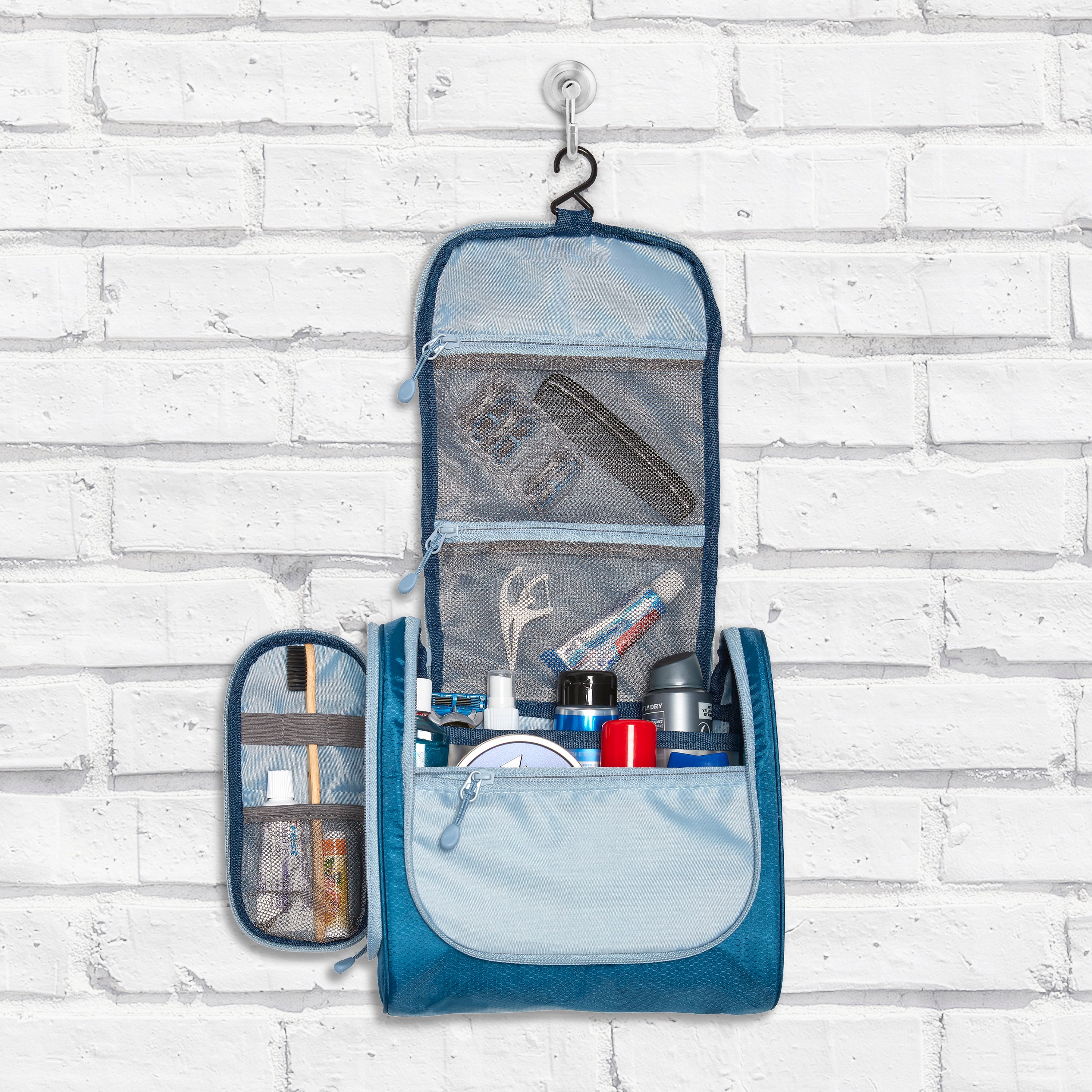 Toiletry Hanging Kit – Built NY Costco